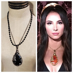 Vintage 60s 70s The Love Witch 60s 70s Brutalist Black Silver Teardrop Necklace